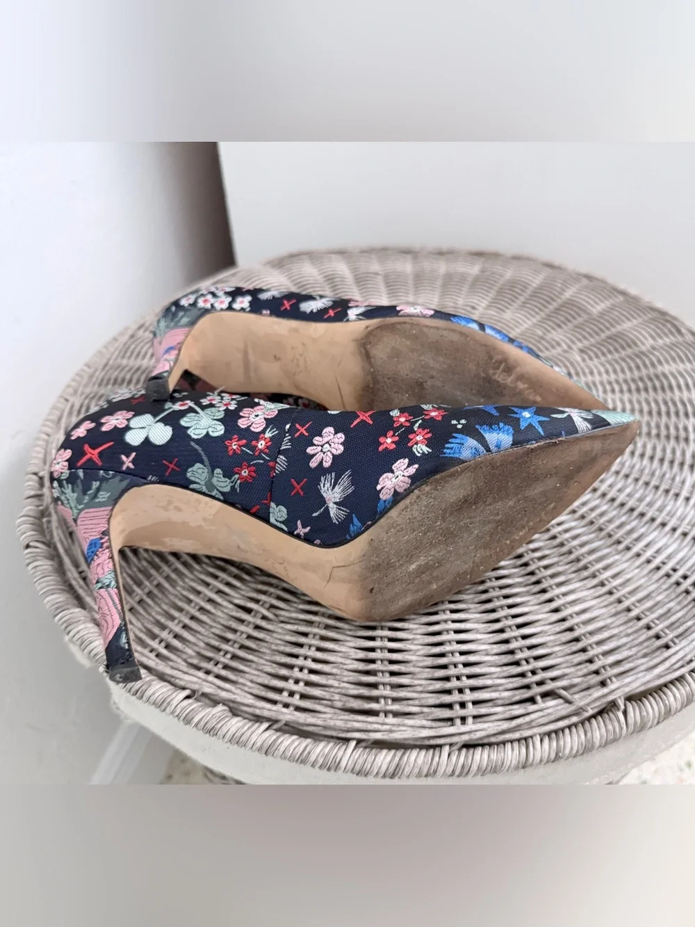 Sam Edelman Navy Floral Pointed Toe Heels